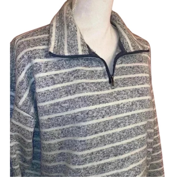 THREAD & SUPPLY Horizontal Striped Pullover Gray and White SIZE LARGE - Picture 2 of 6